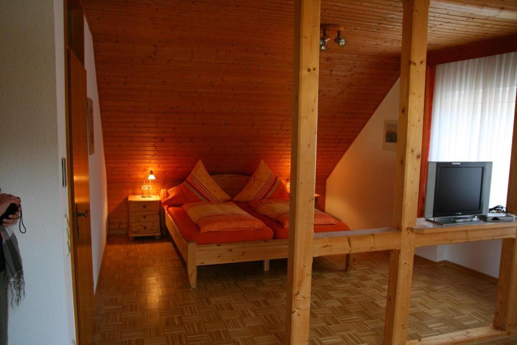 Weingut & Gaestehaus Stephan Kohl Neumagen-Dhron Room photo